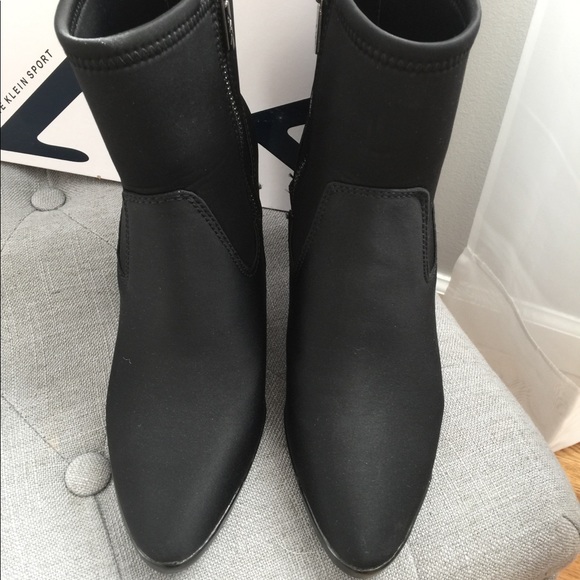 Anne Klein ankle boots - Picture 4 of 5